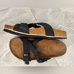 Birkenstock. Birki’s  sandals. Black and beige cork